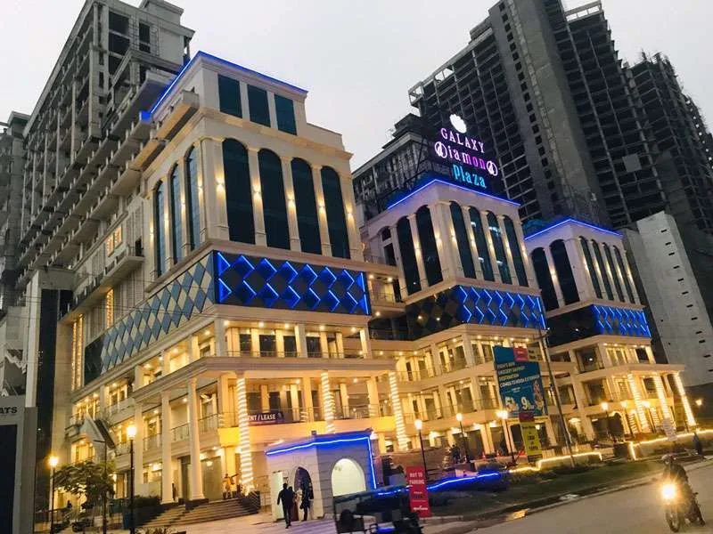 galaxy-diamond-plaza